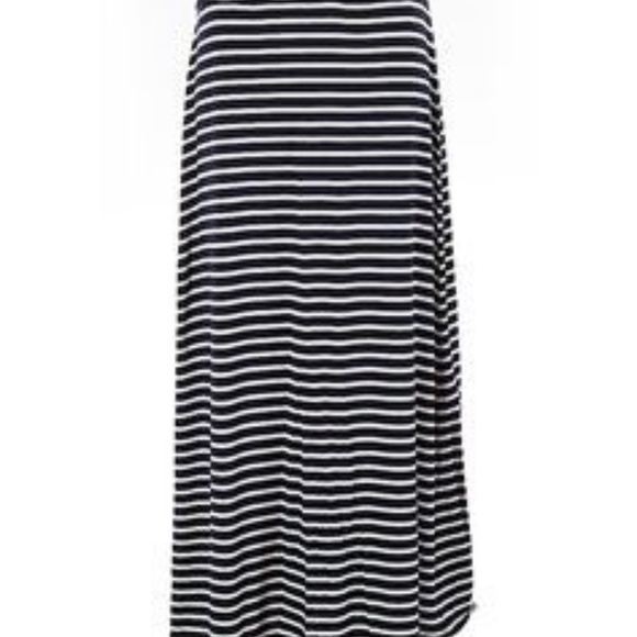 Charlotte Russe Dresses & Skirts - 3/$15 Charlotte Russe Maxi Skirt